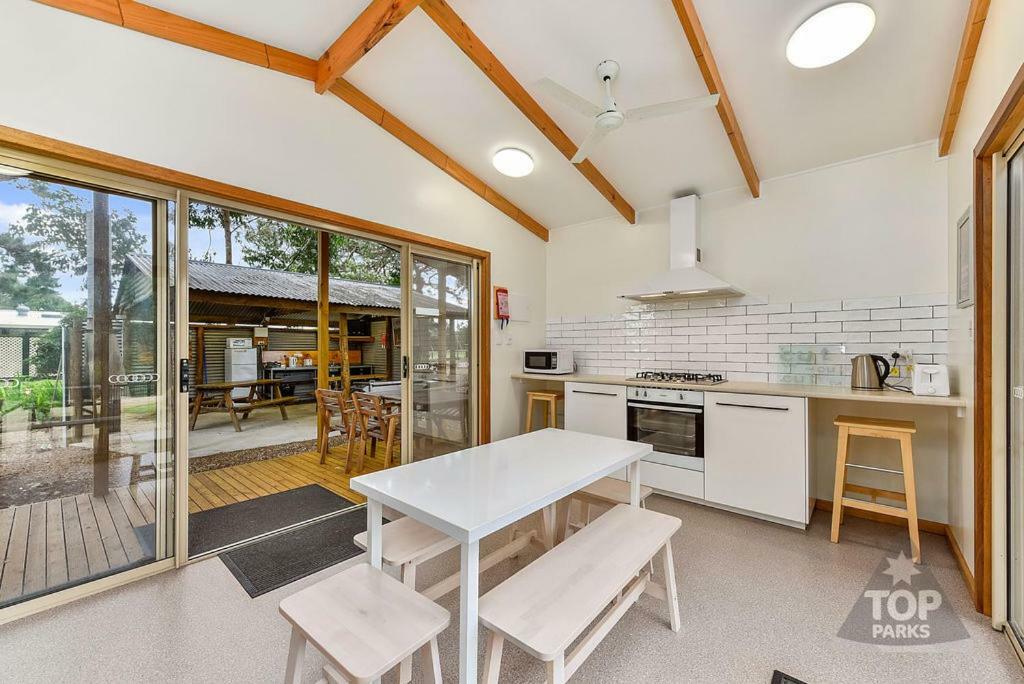 Millicent Hillview Caravan Park Buitenkant foto