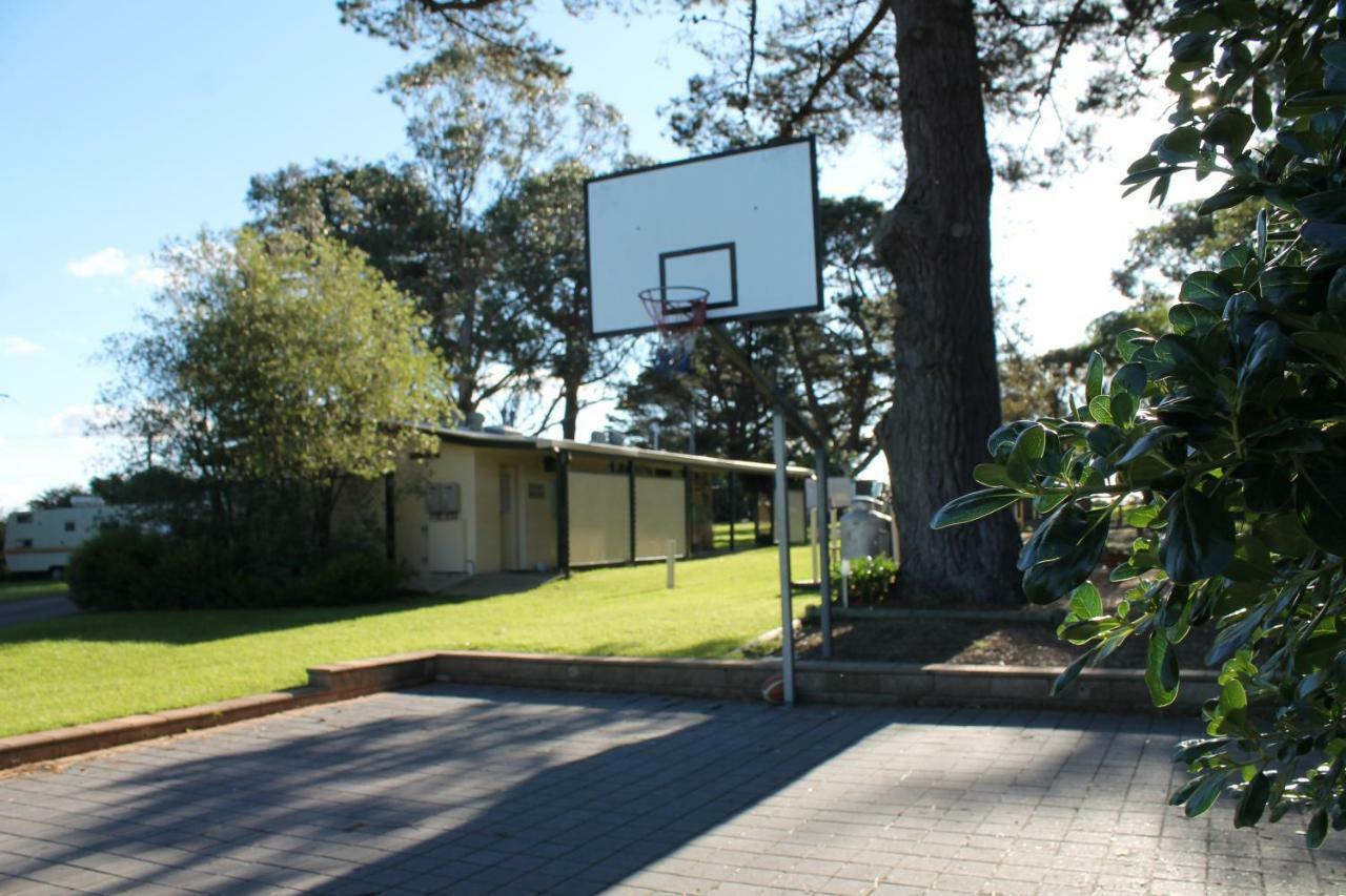 Millicent Hillview Caravan Park Buitenkant foto